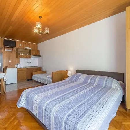 Guest house Kod Cara Lokva Rogoznica