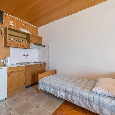 Guest house Kod Cara 3*