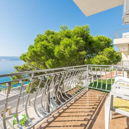 Kod Cara Gæstehus 3*