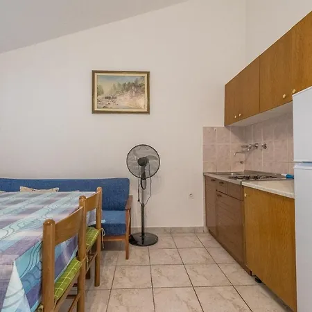 Kod Cara Gæstehus 3*