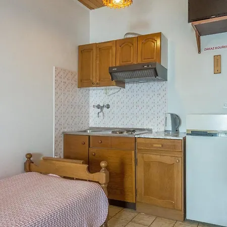 Gæstehus Kod Cara Lokva Rogoznica